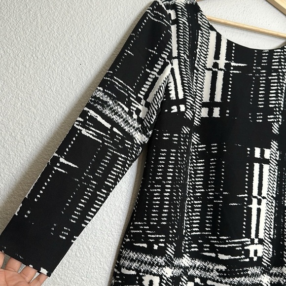 Trina Turk Wade Sheath Dress Boat Neck Long Sleeve Black White NWT Size 6 - Picture 4 of 11
